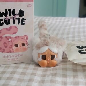 Crybaby Popmart Wild But Cutie Plush Pendant Vanilla